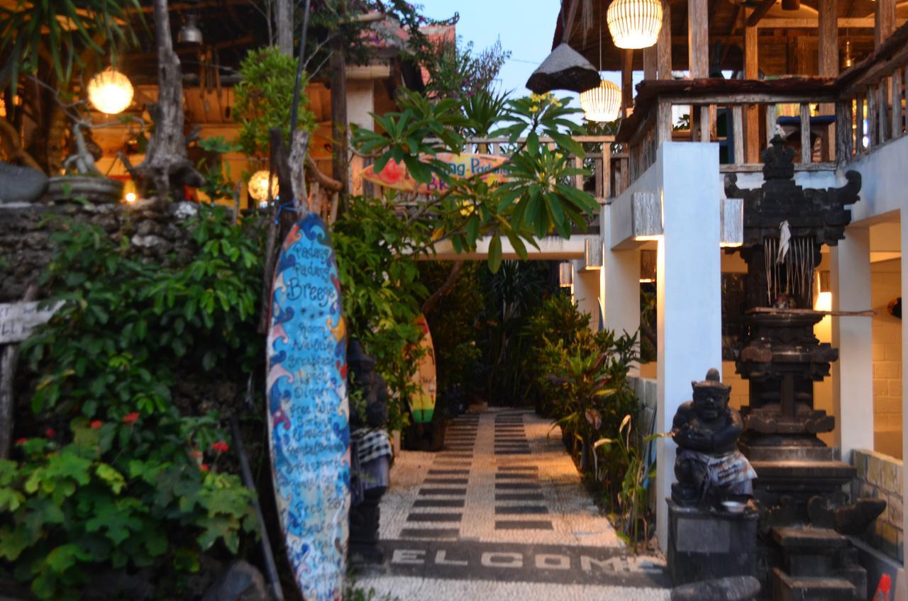 Padang Padang Breeze Hotel Uluwatu Exterior foto